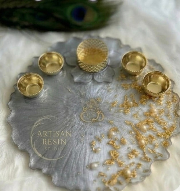 Gold foil & Pearl Resin Thali - 8inch